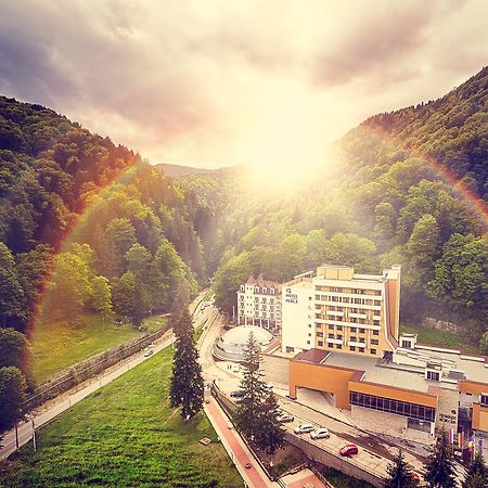Hotel Perla Slănic-Moldova Eksteriør bilde