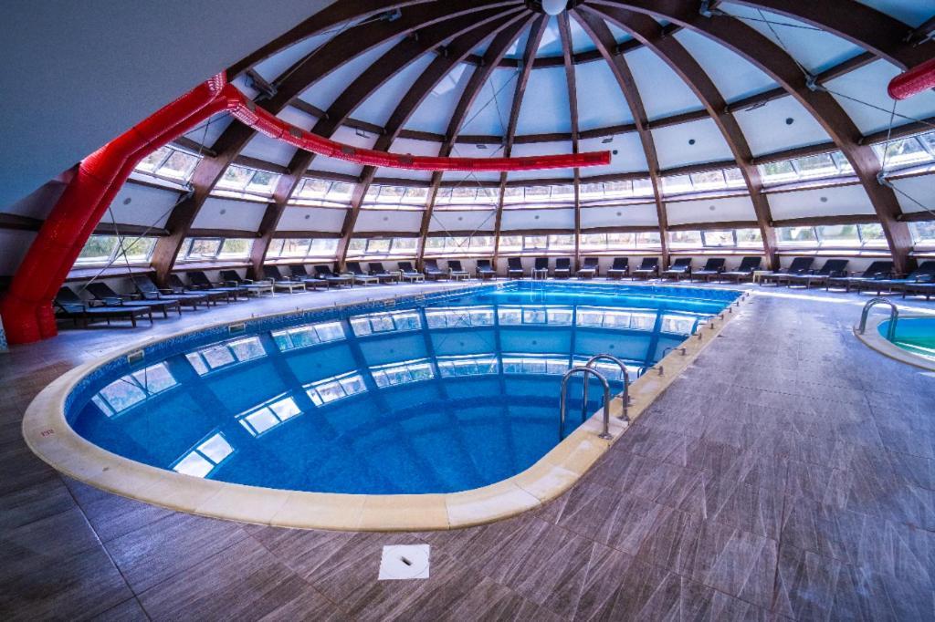 Hotel Perla Slănic-Moldova Eksteriør bilde