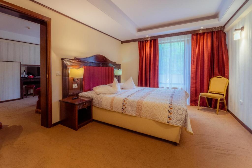 Hotel Perla Slănic-Moldova Eksteriør bilde