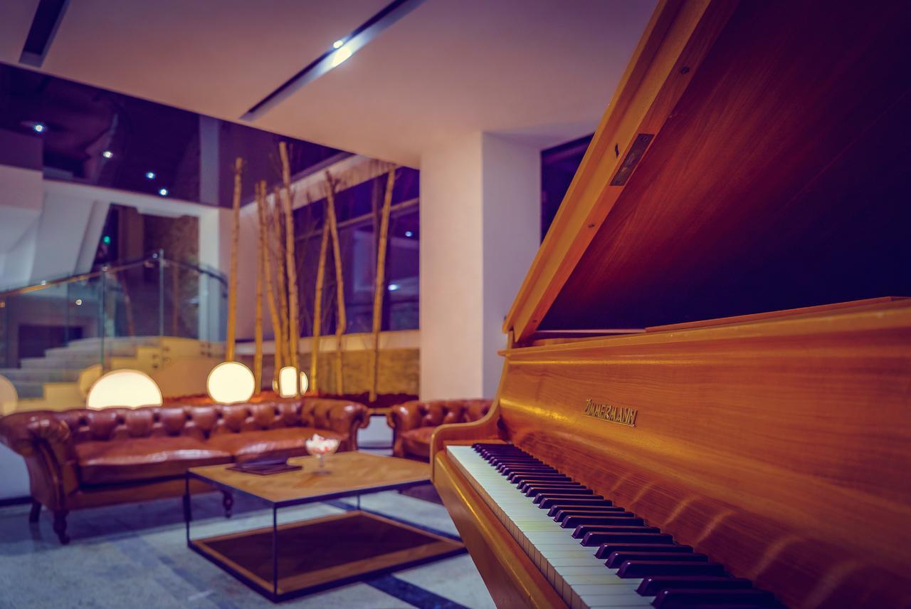 Hotel Perla Slănic-Moldova Eksteriør bilde