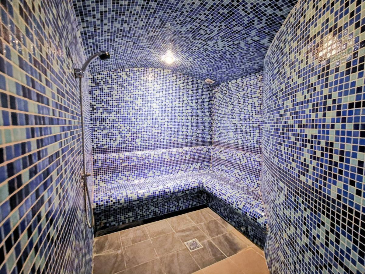 Hotel Perla Slănic-Moldova Eksteriør bilde